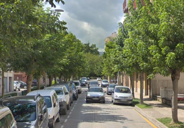 Carrer Veneçuela d'Olot en una imatge d'arxiu