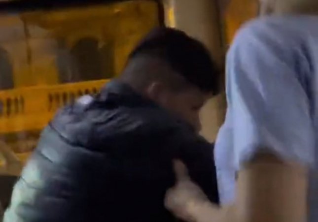 Una conductora expulsa un passatger per comentaris masclistes / Tik Tok @GeeRaniO