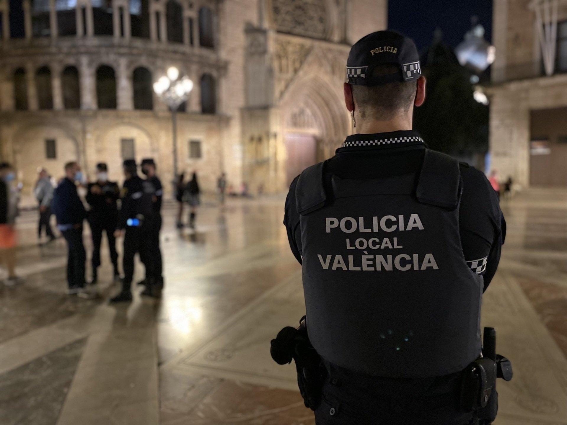 Un agent de la Policia Local de València en una imatge d'arxiu / POLICIA LOCAL DE VALÈNCIA
