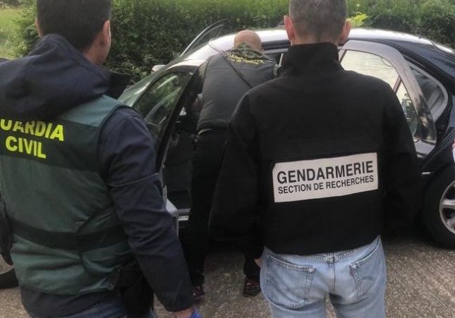La Guàrdia Civil i la Gendarmeria francesa durant l'operació conjunta a Espanya / GUÀRDIA CIVIL