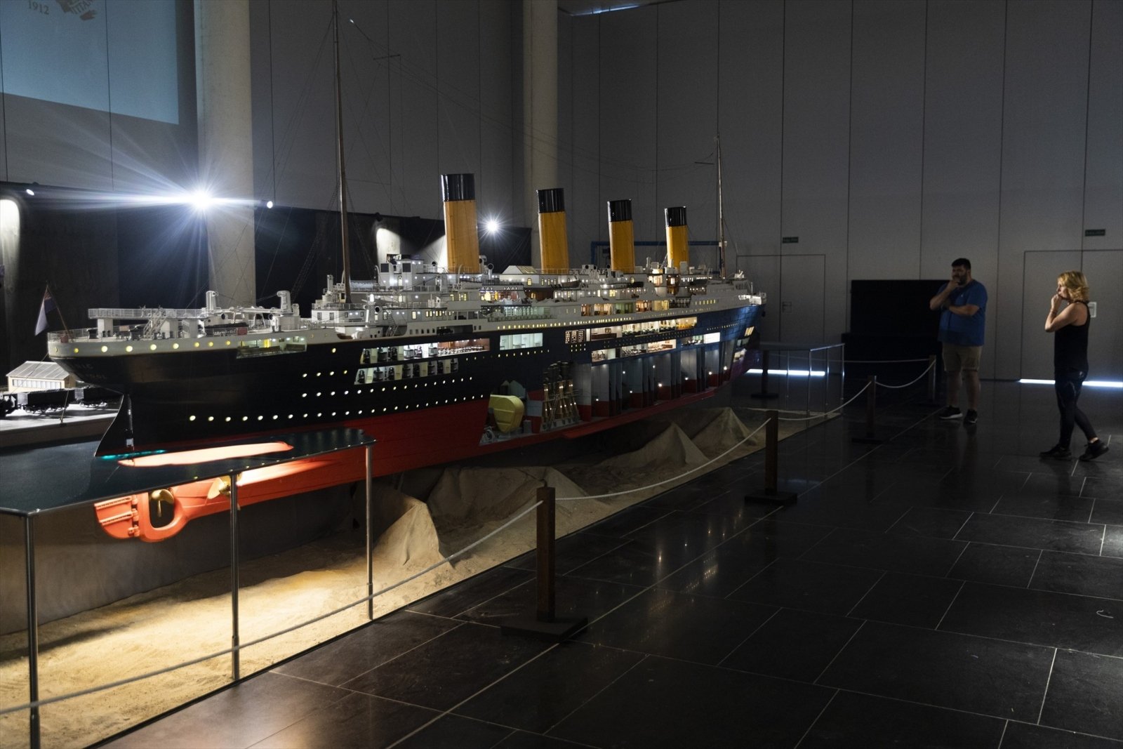 EuropaPress 5171912 reconstruccion titanic pabellon navegacion (1)