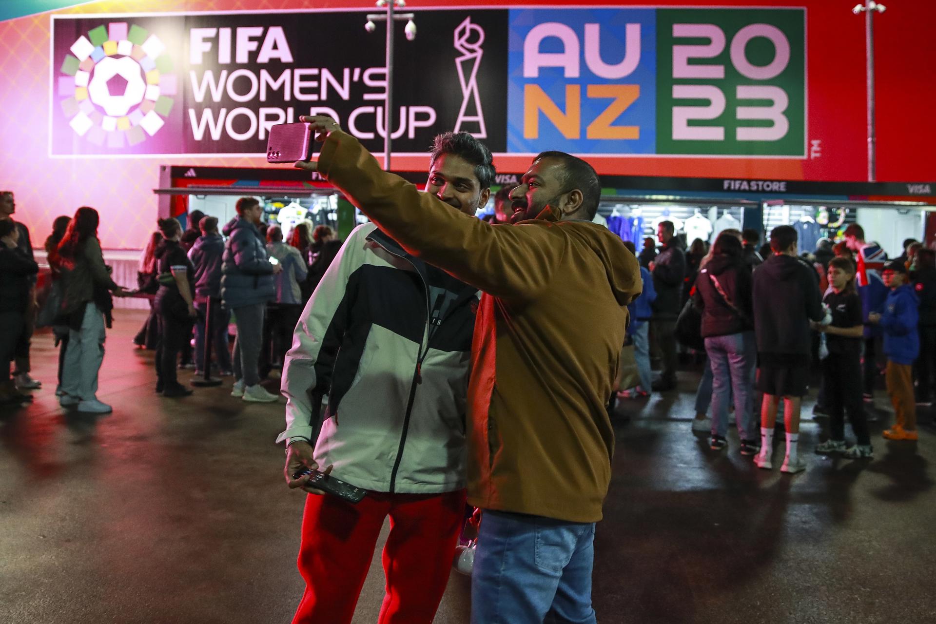 Entrada del partido inaugural entre Nueva Zelanda y Noruega a Auckland / EFE - EPA - HOW HWEE YOUNG