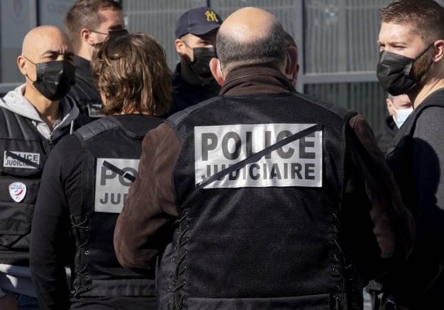 La Policia francesa en una imatge d'arxiu / CONTACTO PHOTO - EUROPA PRESS - ARXIU