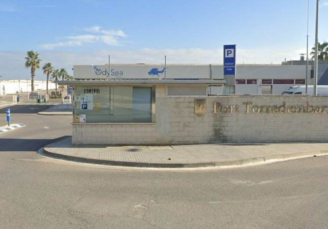 Entrada al Port de Torredembarra en una imatge d'arxiu / GOOGLE STREET VIEW