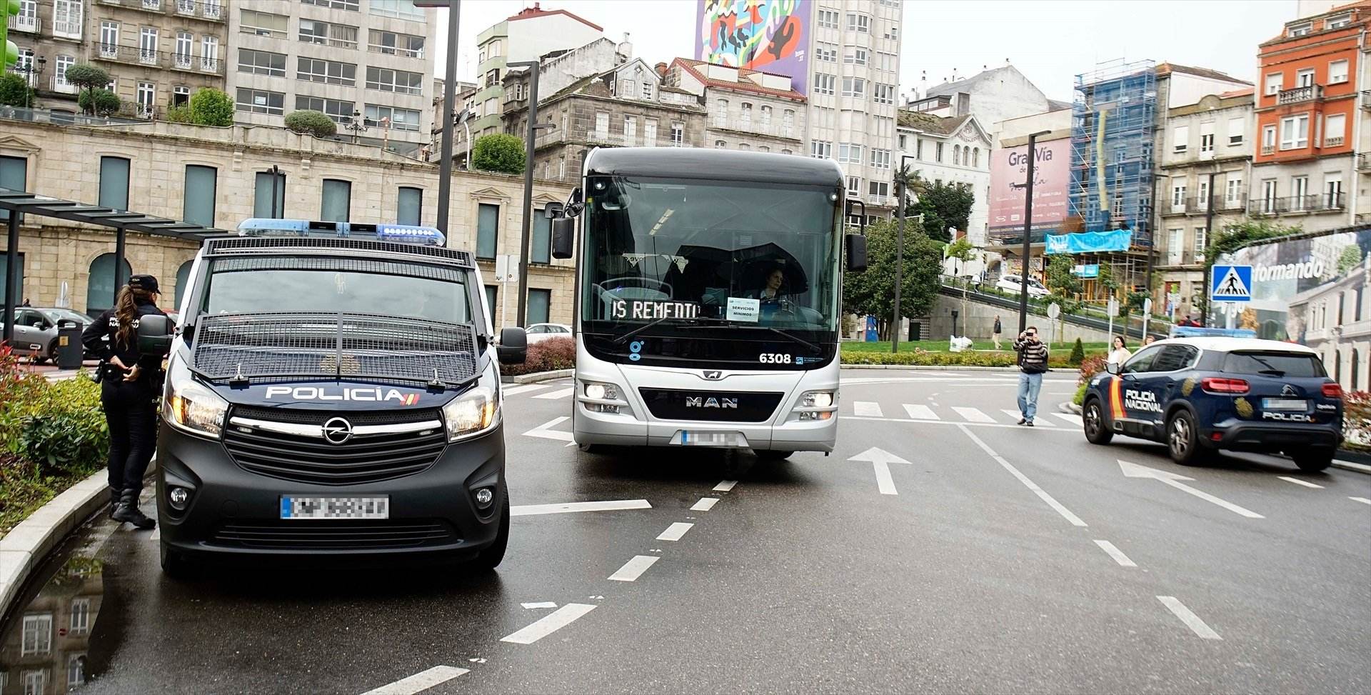 Un autobús circulant per Vigo, a Pontevedra, en una imatge d'arxiu / Javier Vázquez - Europa Press