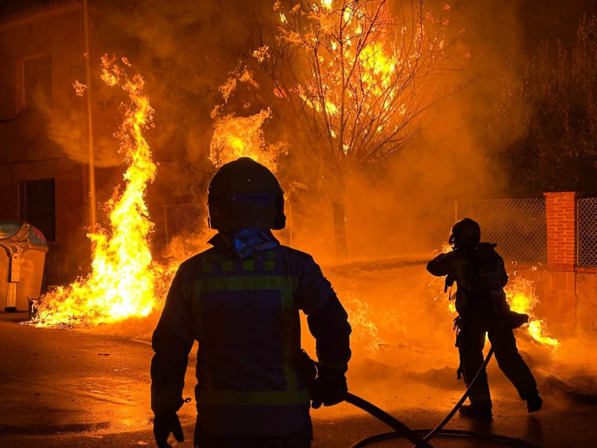 incendi contenidors terrassa