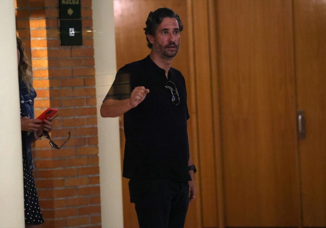 EuropaPress 5556480 lara dibildos pareja candido conde pumpido acuden tanatorio maria teresa