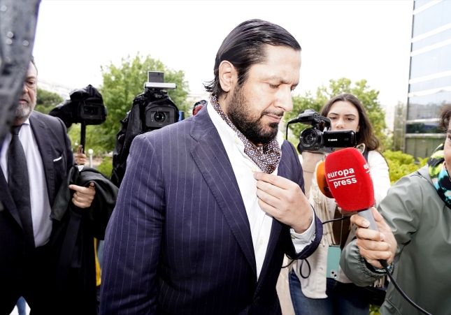 EuropaPress 5254835 rafael amargo acude audiencia provincial madrid junto abogado jaime