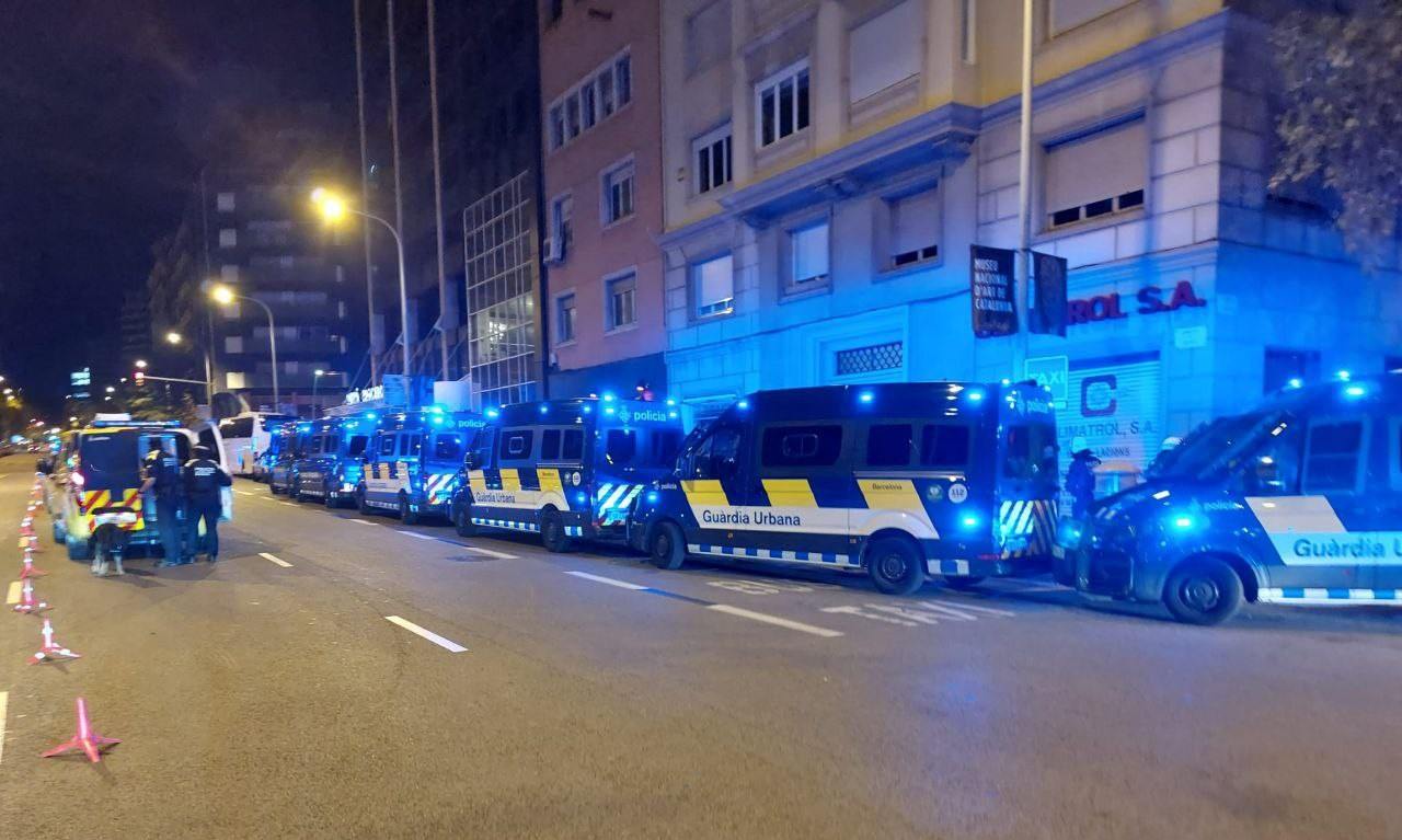 Batuda policial al carrer Sarrià, 44 de Barcelona / CME