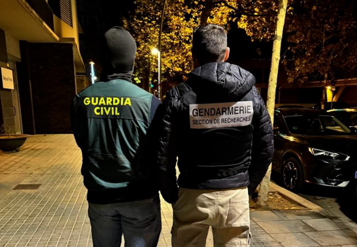 Guardia Civil y Gendarmerie durante el operativo antidroga / GUARDIA CIVIL