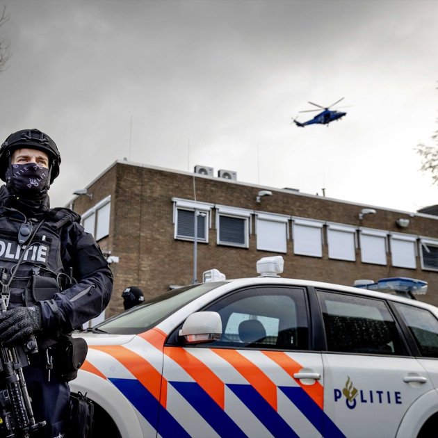 La Policia Nacional dels Països Baixos durant el judici|seny contra Ridouan Taghi / Robin Van Lonkhuijsen - ANP - dpa