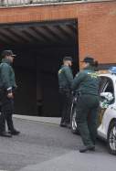 EuropaPress 5746280 coche guardia civil frente vivienda donde hallado cuerpo vida mujer febrero