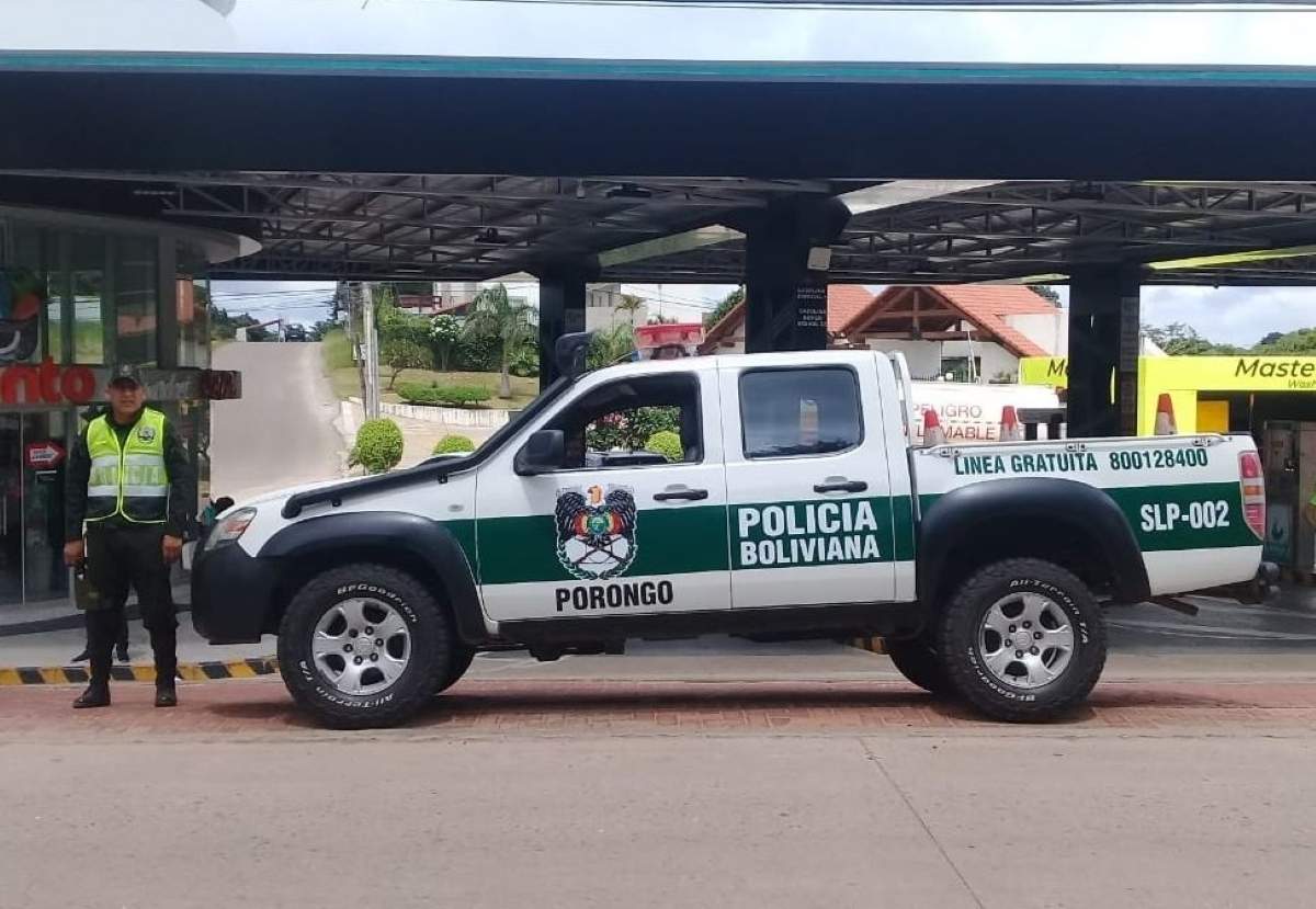 EuropaPress 2642839 vehiculo policia bolivia