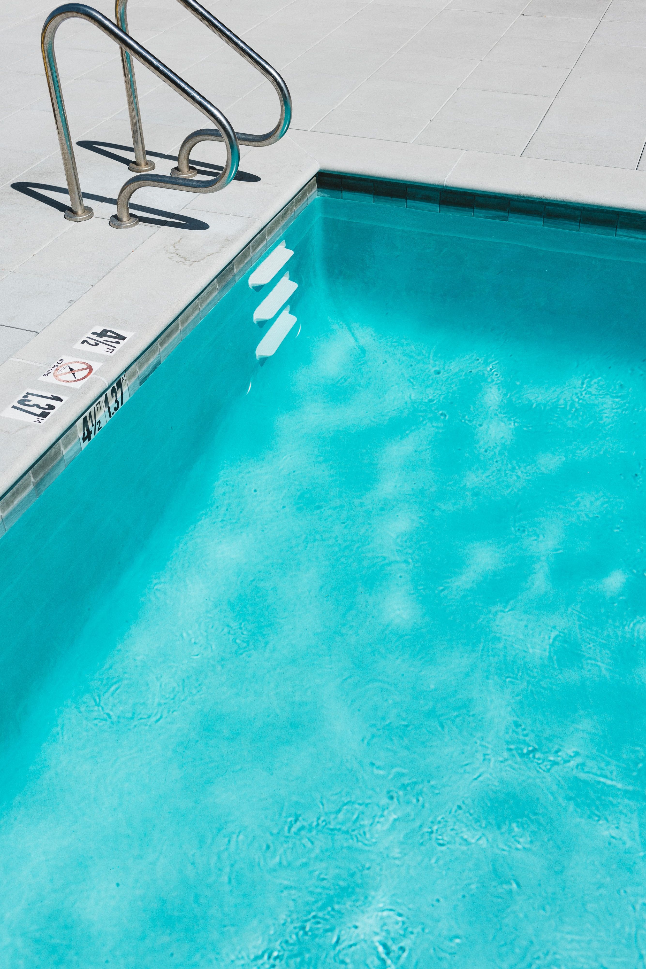 piscina piscina