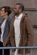 EuropaPress 5853399 futbolista dani alves llega audiencia barcelona primera comparecencias