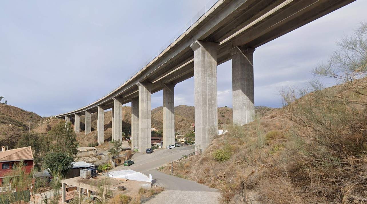 Viaducto totalán Málaga Google Street View