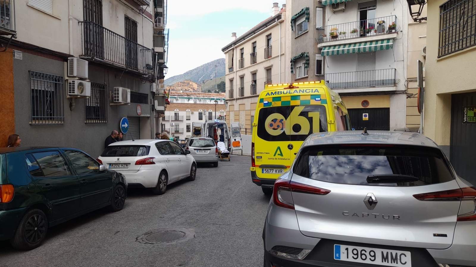 Encuentran muerto a un niño de 4 años en su casa en Jaén: su madre se ha intentado suicidar