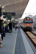 estació tren renfe girona (9)
