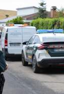 Agentes de la Guardia Civil en el lugar del crimen, en la calle Vicente Aleixandre de Soto del Real / Rafael Bastante, Europa Press