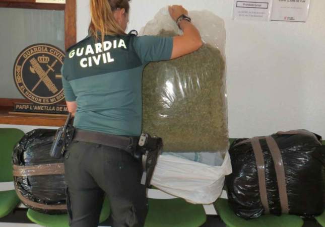 marihuana almendra mar