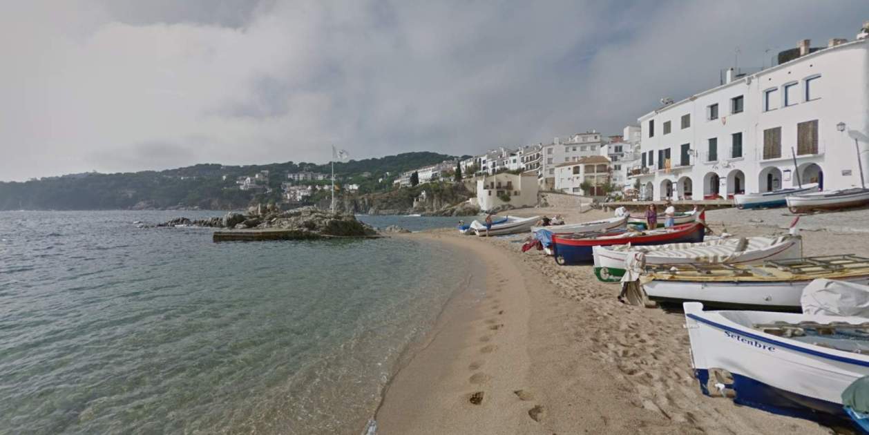 Muere un hombre ahogado en la playa del Port Bo de Palafrugell