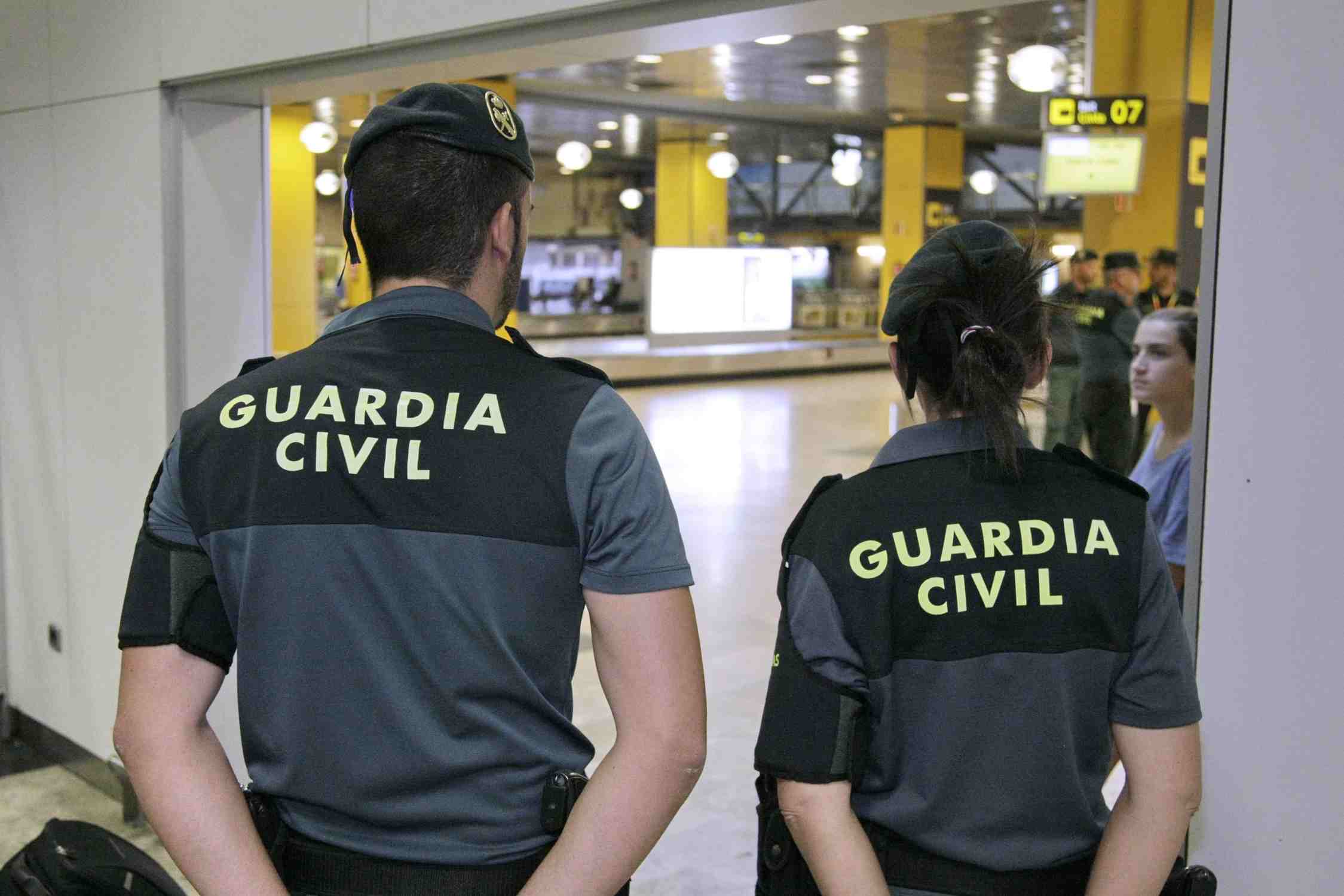 guardia civil aeroport prat europa press