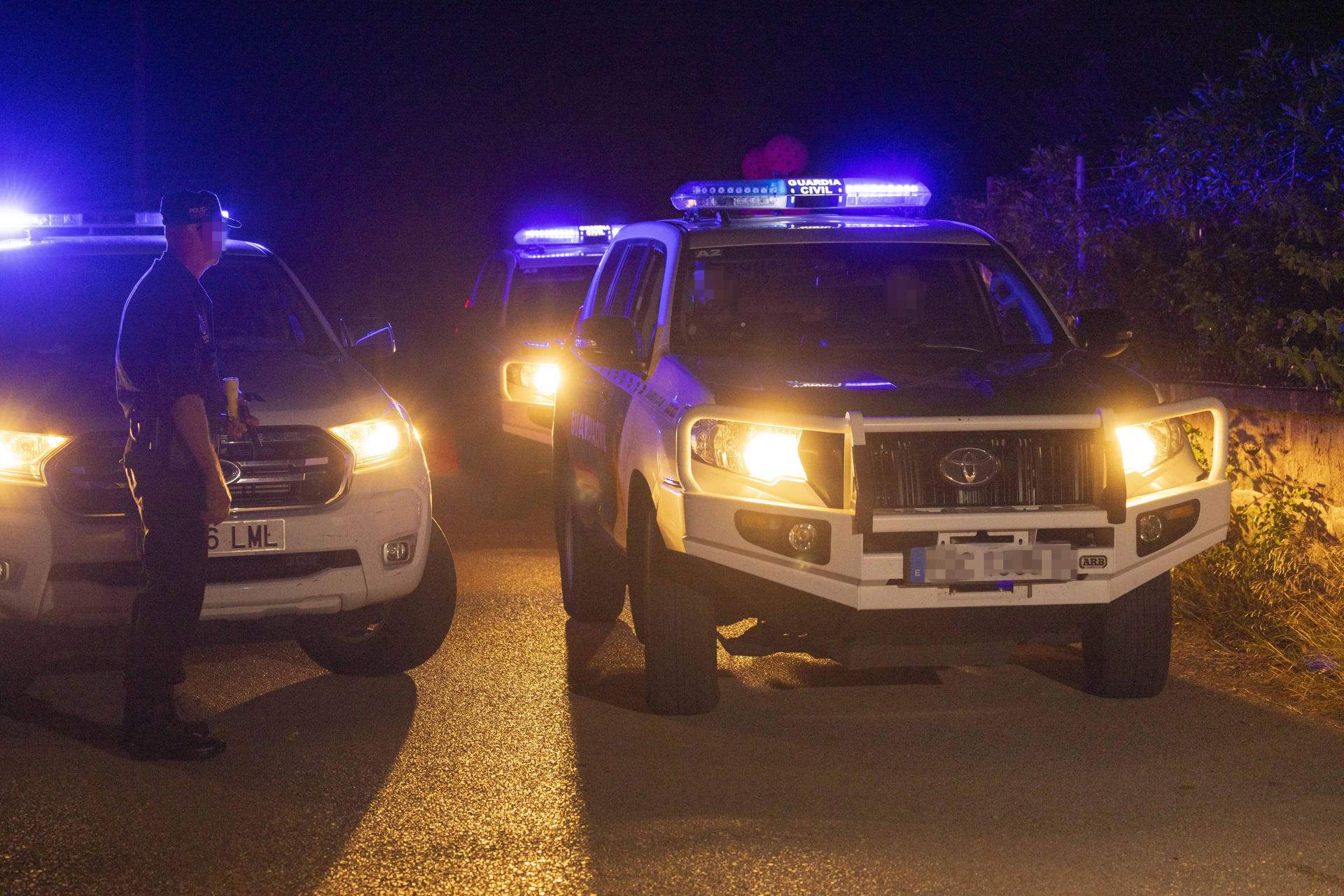 La Guardia Civil ha detenido este miércoles a un hombre como presunto autor de la muerte violenta de la madre de su pareja en una casa de las afueras de la localidad mallorquina de la Colònia de Sant Jordi, en el municipio de Ses Salines. EFE/CATI CLADERA