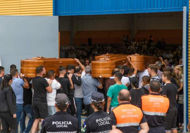 funeral víctimas incendio sevilla