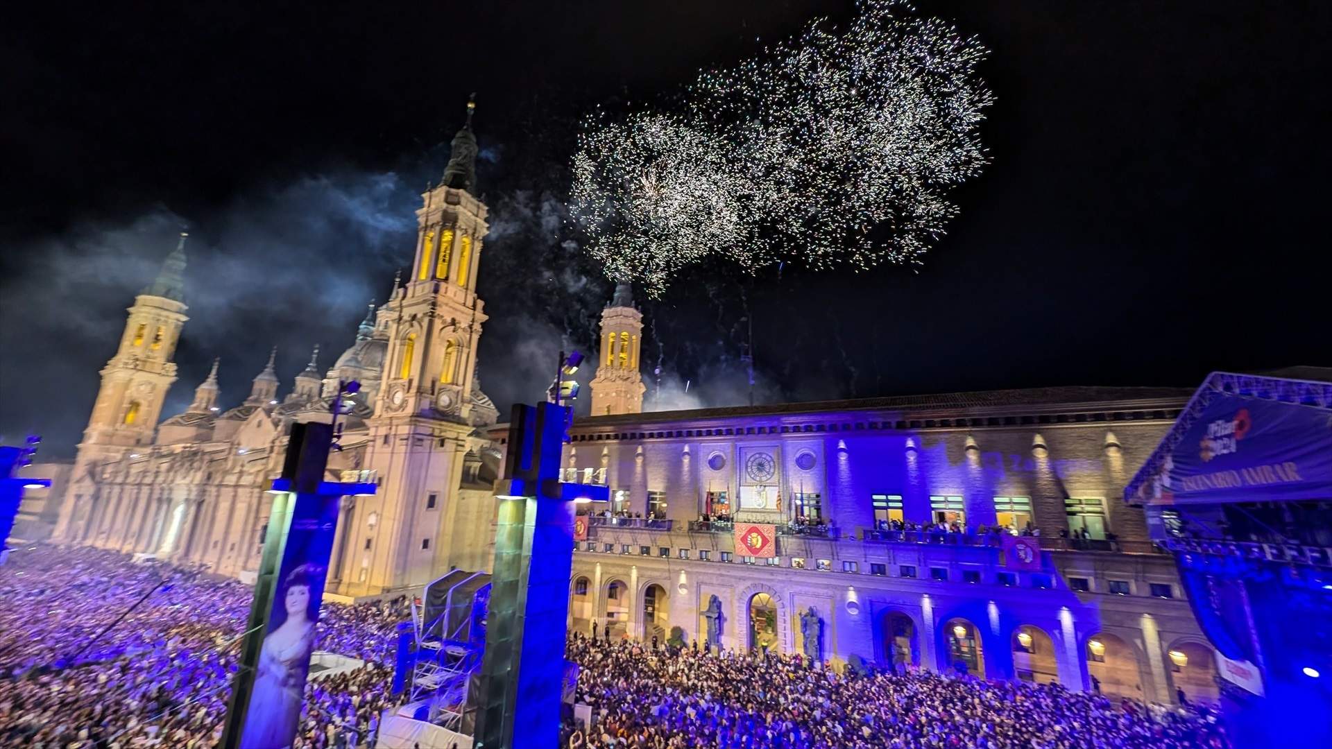 EuropaPress 6258910 fuegos artificiales inaugurar fiestas pilar 2024 ayuntamiento zaragoza