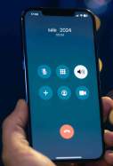 trucada telefon mobil freepik