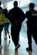EuropaPress 5660676 tres detenidos aeropuerto barcelona acusados enviar droga distintos paises
