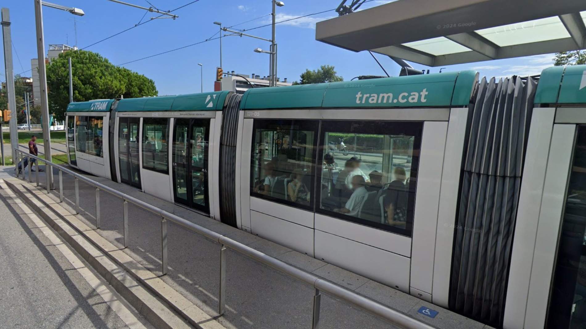 Tram Esplugues Goolgle Street View