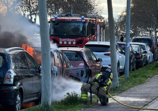 vehículo incendiado lleida