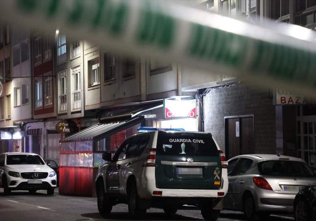 Agents de la Guàrdia Civil durant el tiroteig mortal a Carballo el passat 4 de desembre / M. Dylan, Europa Press Agents de la Guàrdia Civil durant el tiroteig mortal a Carballo el passat 4 de desembre / M. Dylan, Europa Press