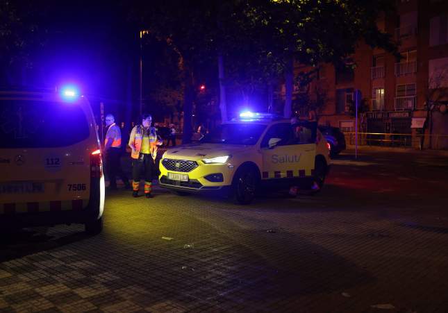 EuropaPress 6722501 vehiculos servicios sanitarios lugar hechos 15 mayo 2025 cornella llobregat