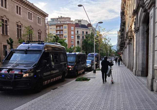fals propietari barcelona (2)