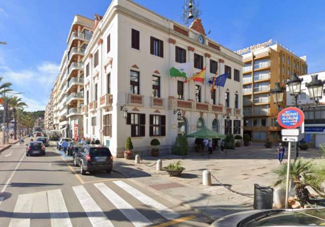 baralla davant de l'ajuntament lloret de mar