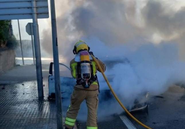 incendi cotxe Flix Bombers