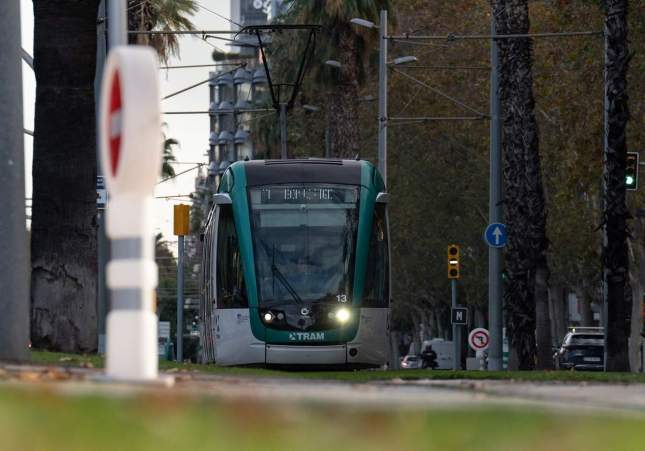 EuropaPress 6406521 tranvia 13 diciembre 2024 barcelona catalunya espana