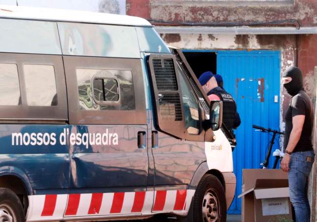 furgoneta mossos