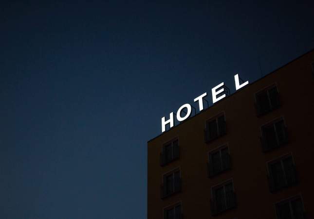 Hotel. Unsplash