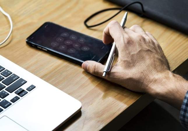 EuropaPress 1733719 47 aplicaciones moviles mas descargadas envian ubicacion usuarios terceros
