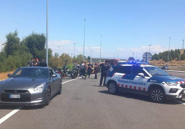 Los Mossos d'Esquadra denuncian penalmente dos conductores por circular en 209 kmh y en 188 kmh por|para la C 12 en Maials (Segrià) 1 (1)
