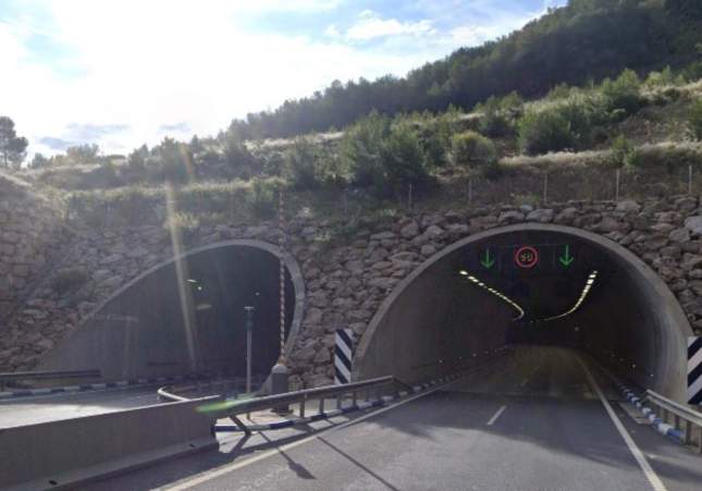 tunel vallirana