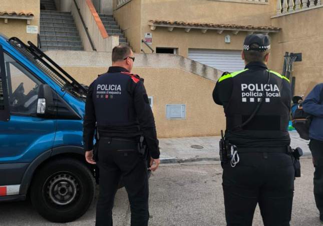 mossos i policia local roda de berà