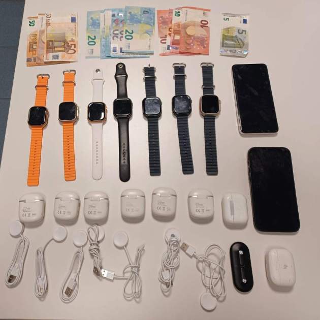 Objectes que la policia havia trobat Objectes que la policia havia trobat