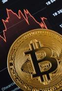 EuropaPress 5099553 logo criptomoneda bitcoin