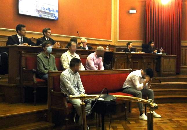 manada de castelldefels   pol solà, acn