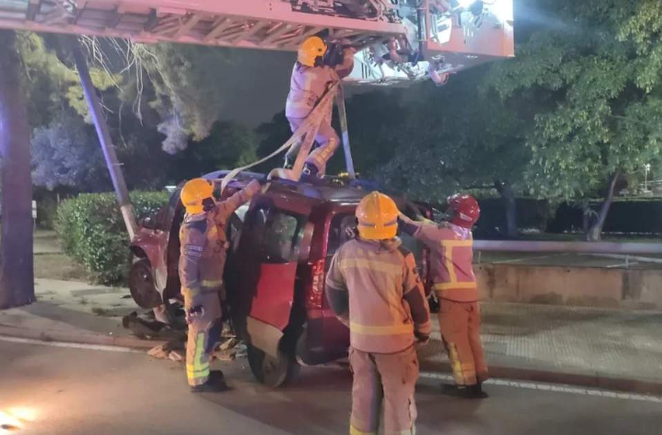 Bombers retirant el vehicle