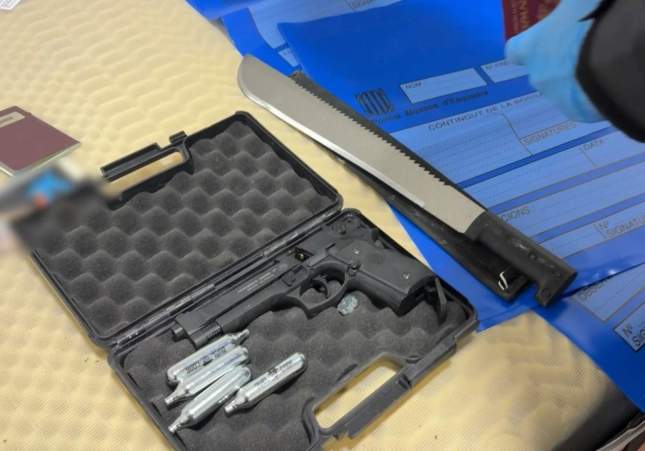 armas intervenidas durante el operativo armas intervenidas durante el operativo